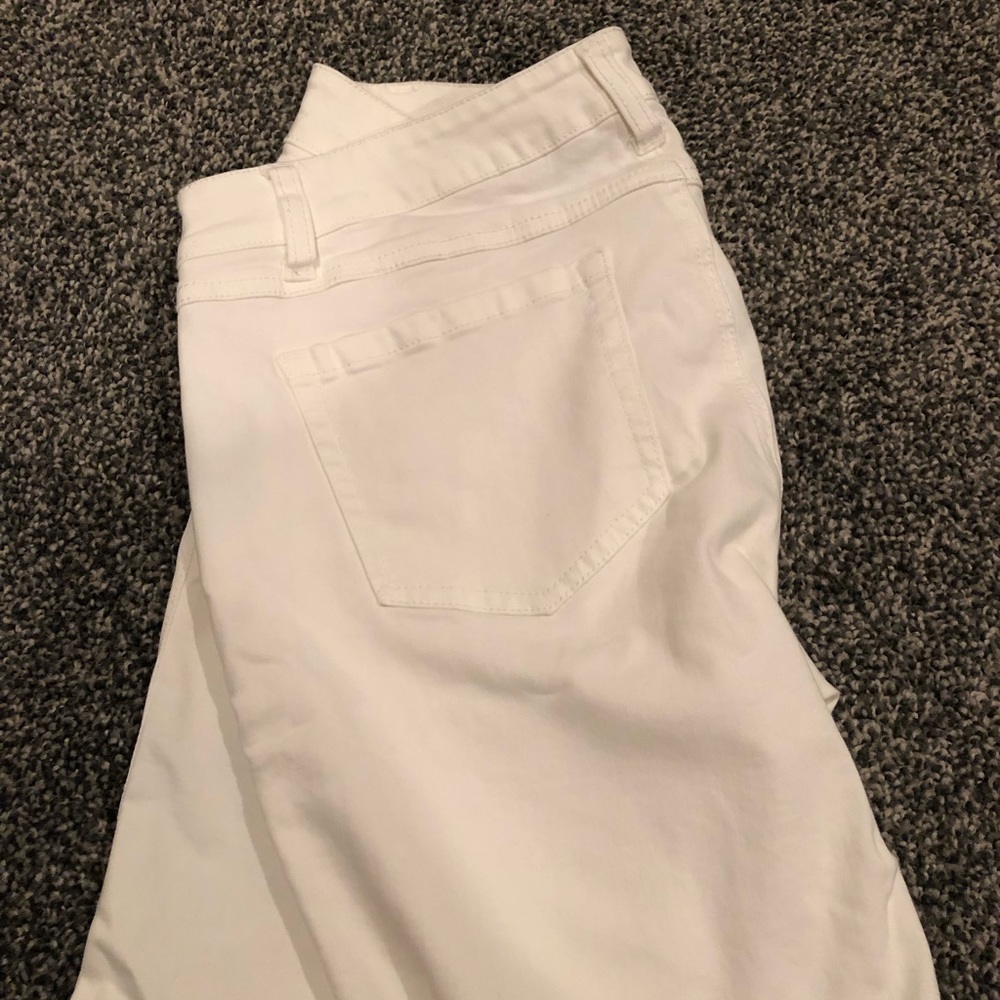 Size 8 Cabi pants - Picture 3 of 3